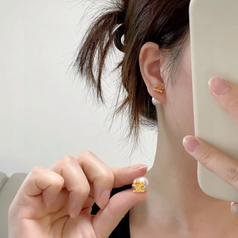 Contemporary Celine Earrings 218278