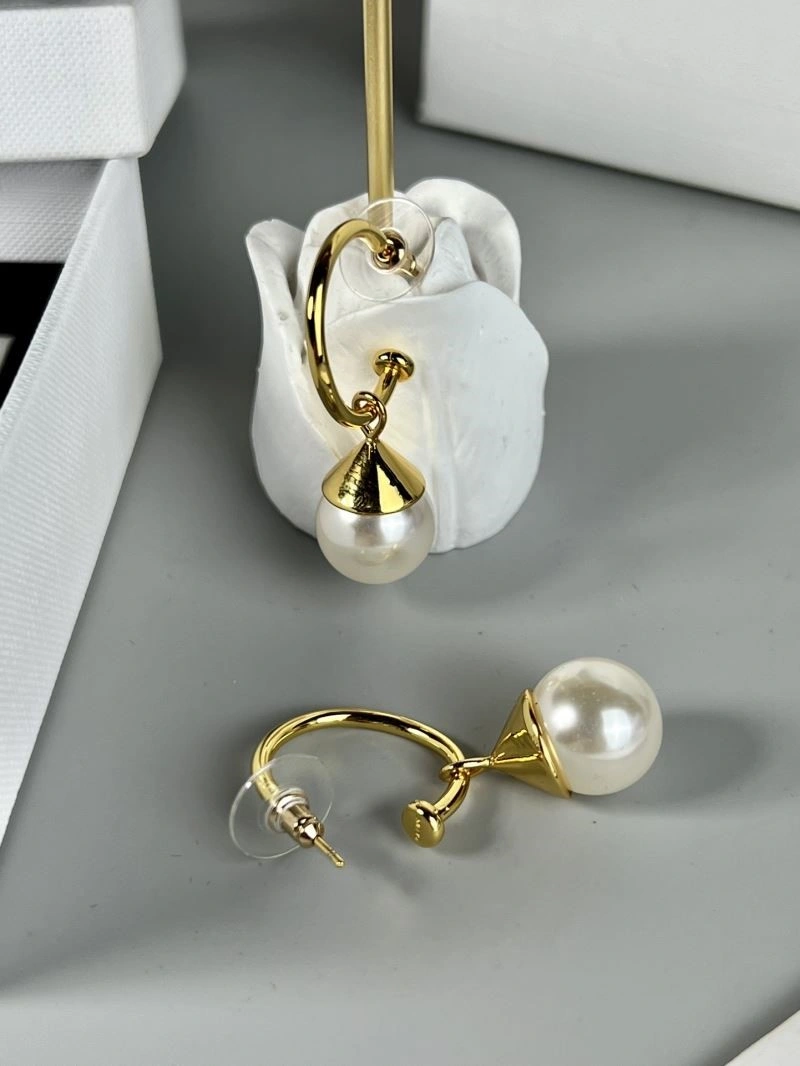 Celine Earrings MoistureWicking 218261