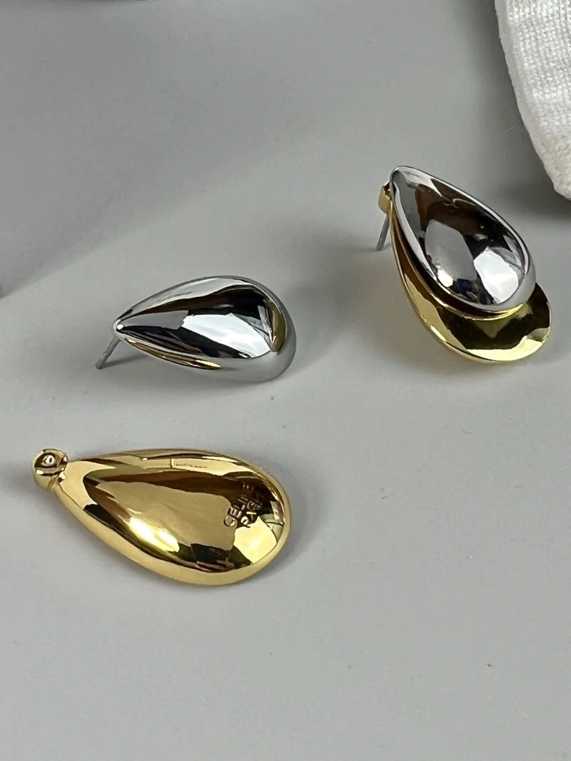 Breathable Celine Earrings 218246