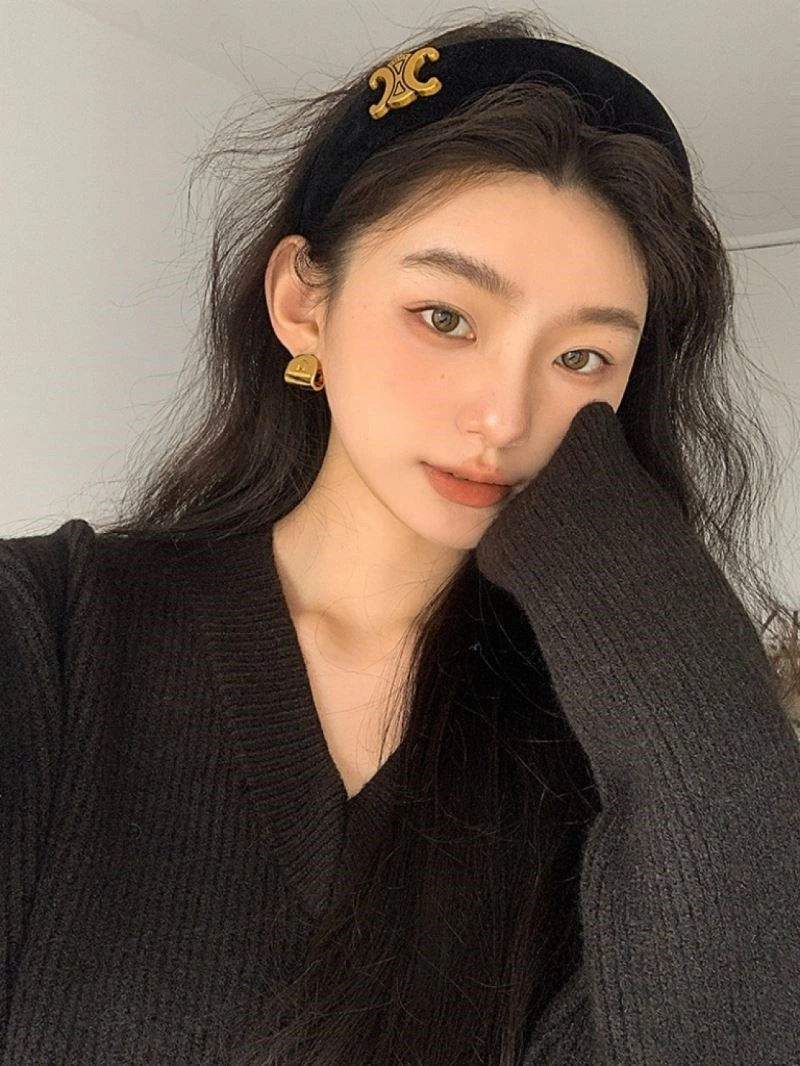 Celine Earrings SmartChoice 218263