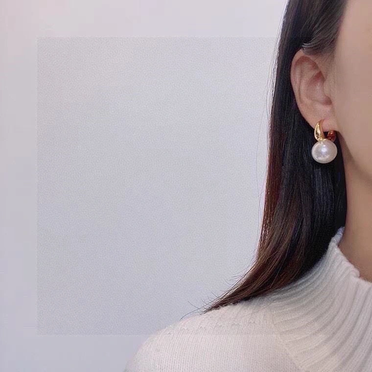 Modern Celine Earrings 218241