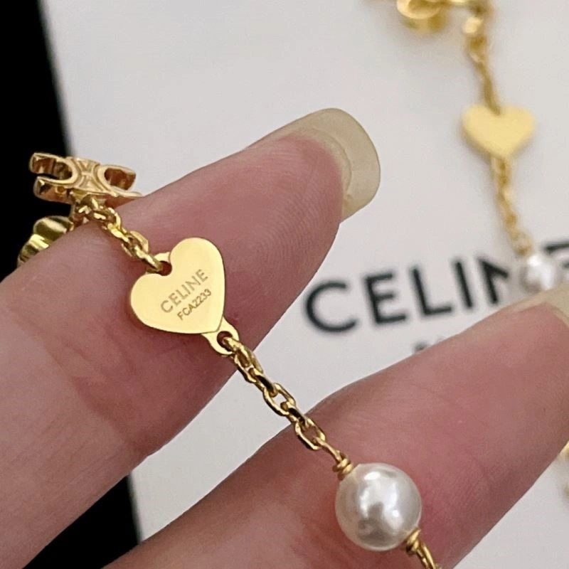 TechFriendly Celine Earrings 218184