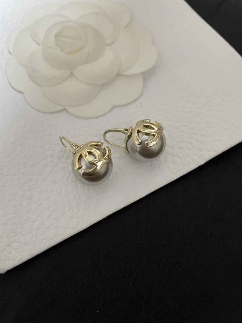 Celine Earrings Minimalist 218136
