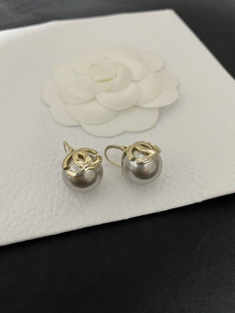 Celine Earrings Minimalist 218136