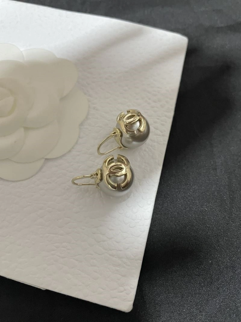 Celine Earrings Minimalist 218136