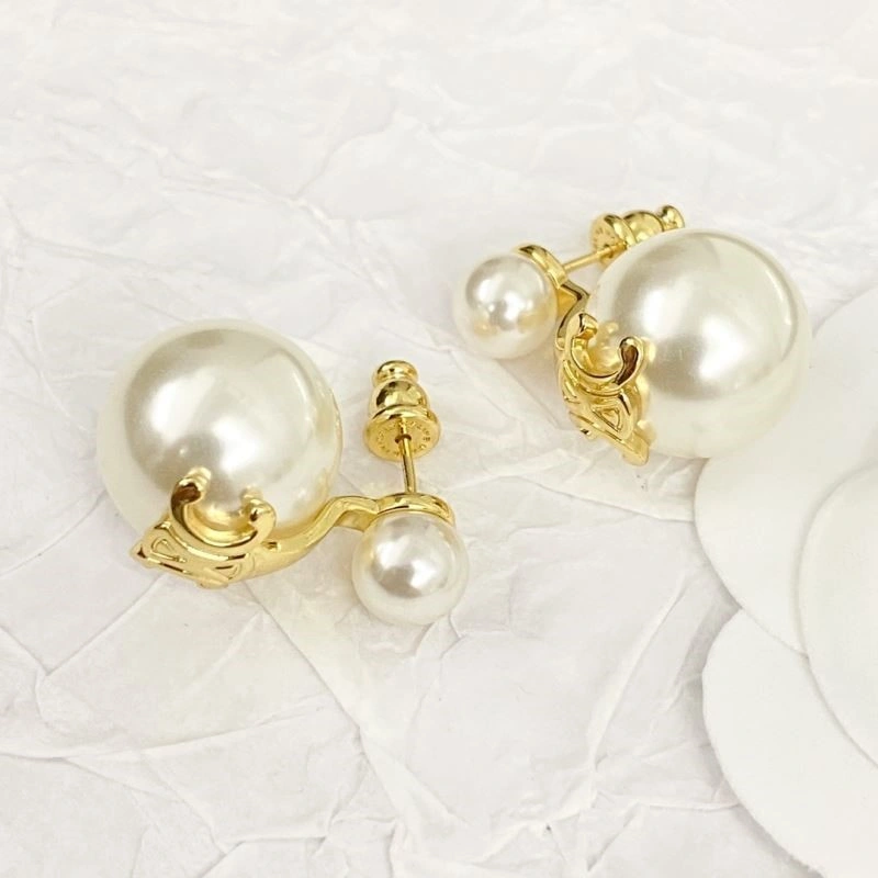 Celine Earrings Sporty 218086
