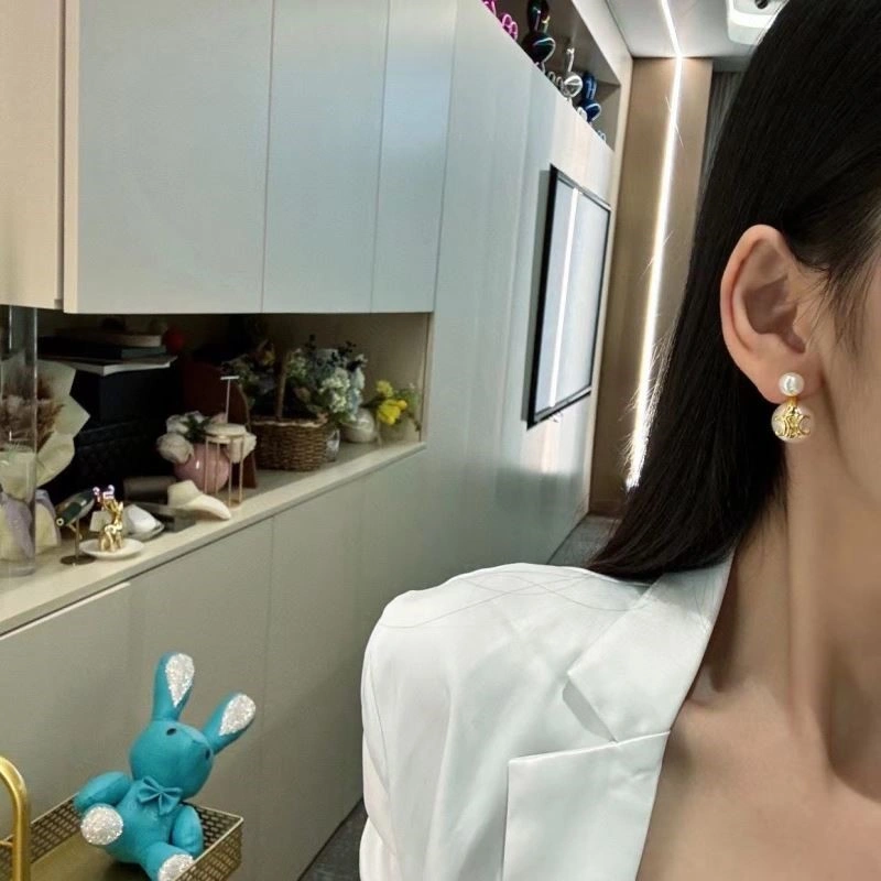 Celine Earrings Sporty 218086