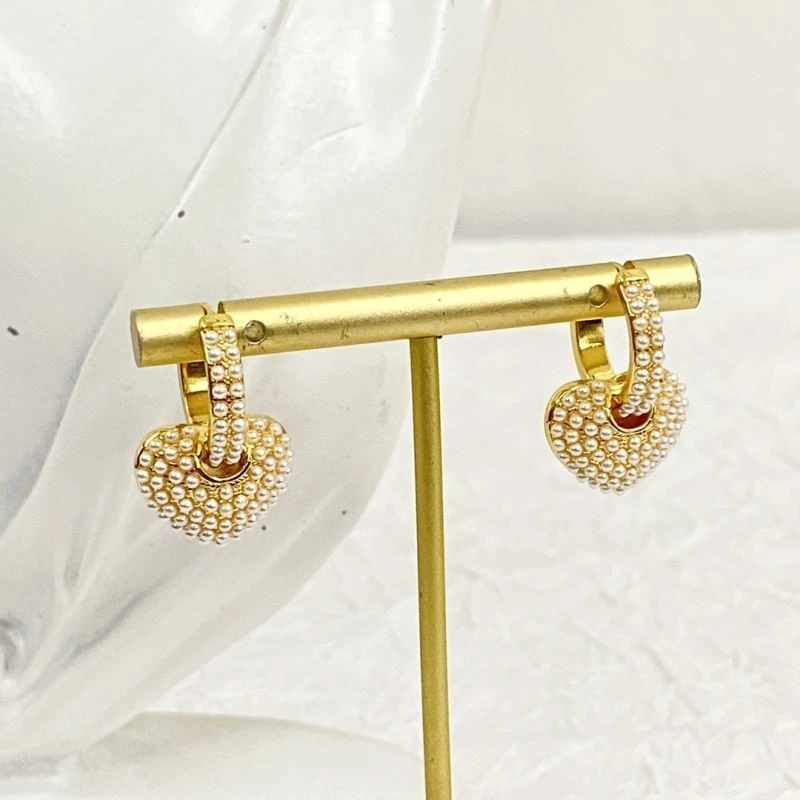 Celine Earrings EasyMatch 218107
