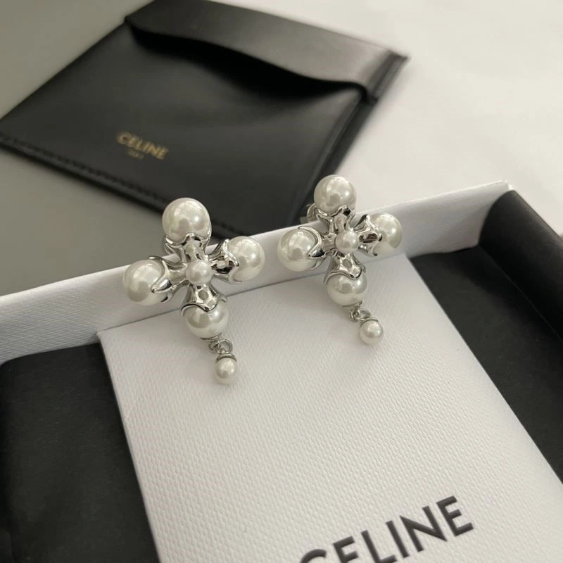 Celine Earrings ModernLook 218069