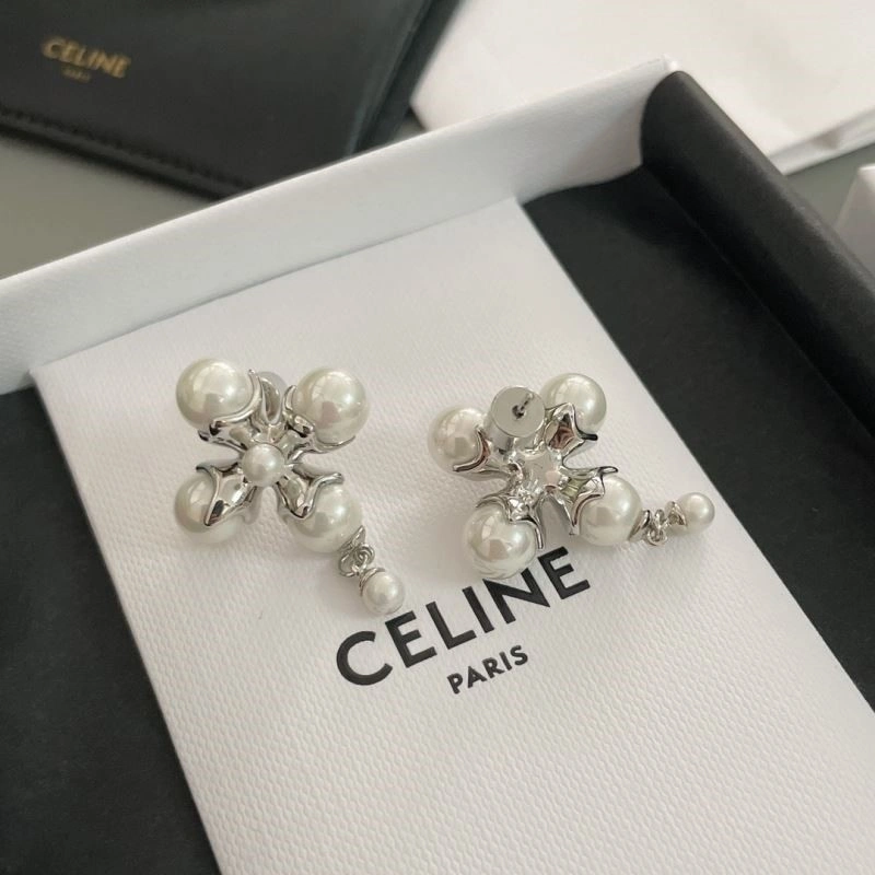 Celine Earrings ModernLook 218069