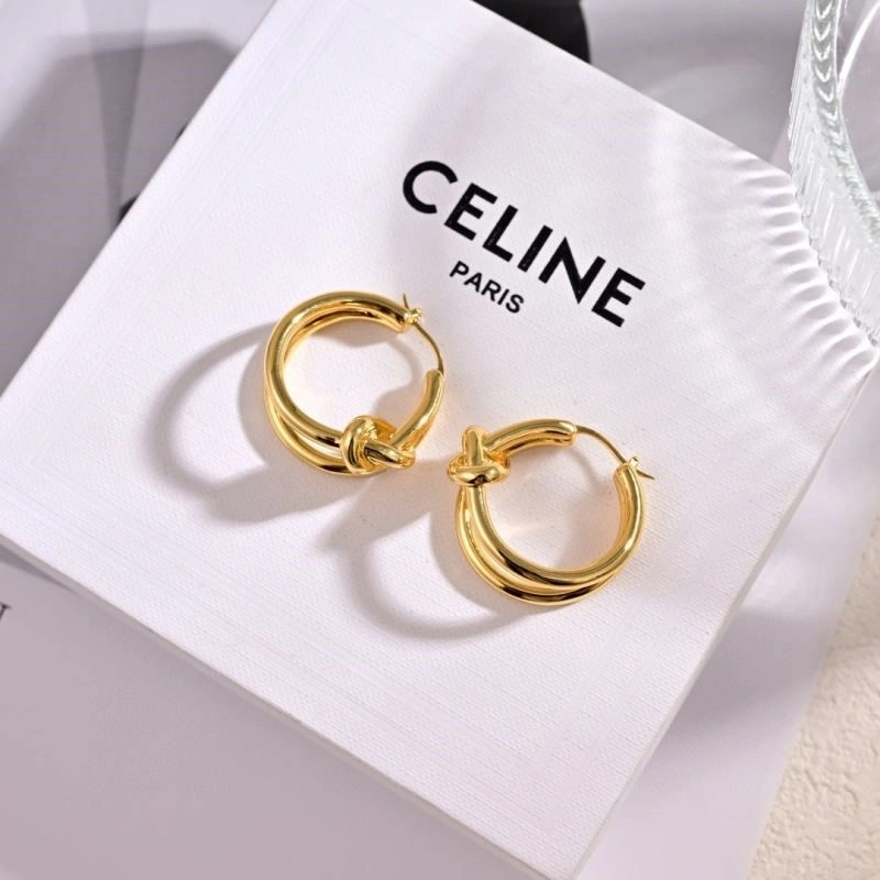 Snug Celine Earrings 218052