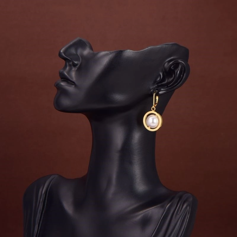 Celine Earrings Packable 218021