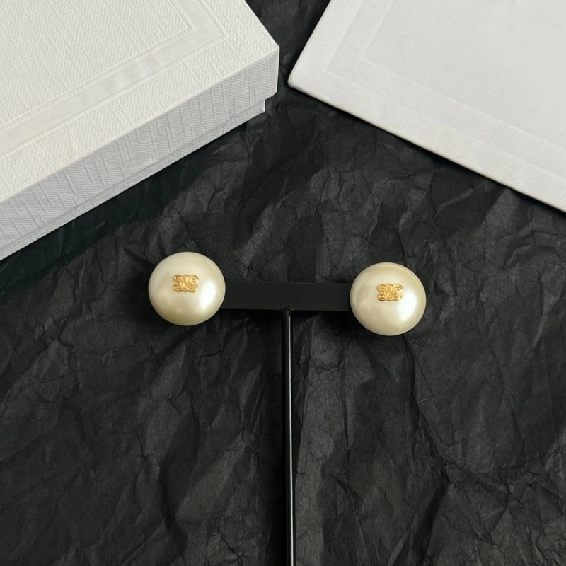 Celine Earrings Sustainable 218000