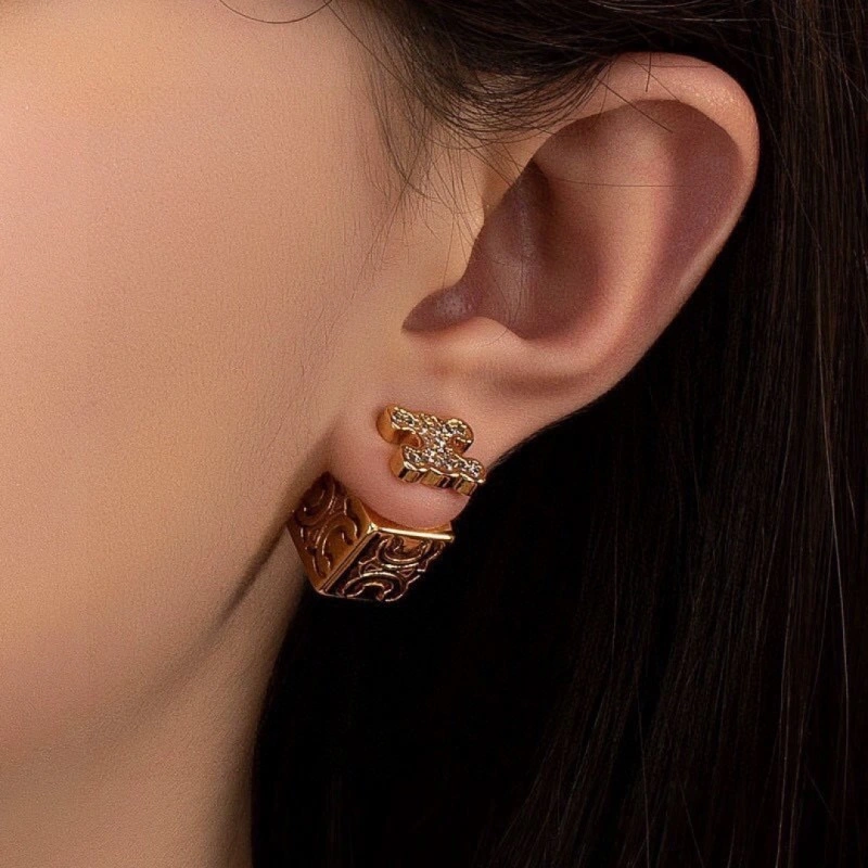 Celine Earrings Compact 217991