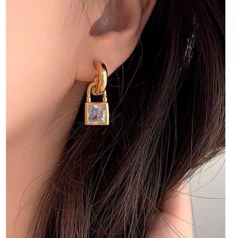 Celine Earrings Sporty 217992