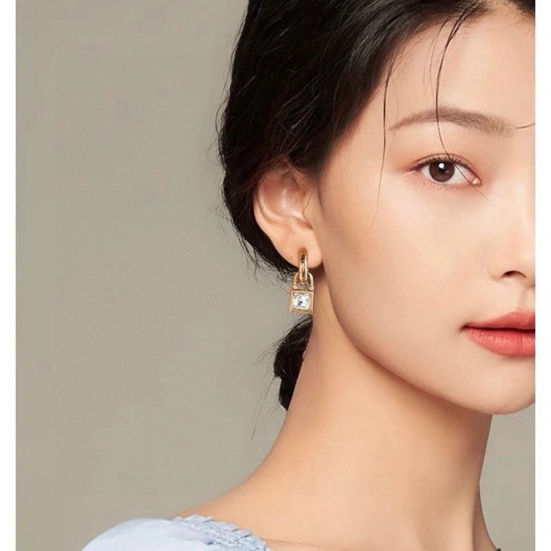 Celine Earrings Sporty 217992