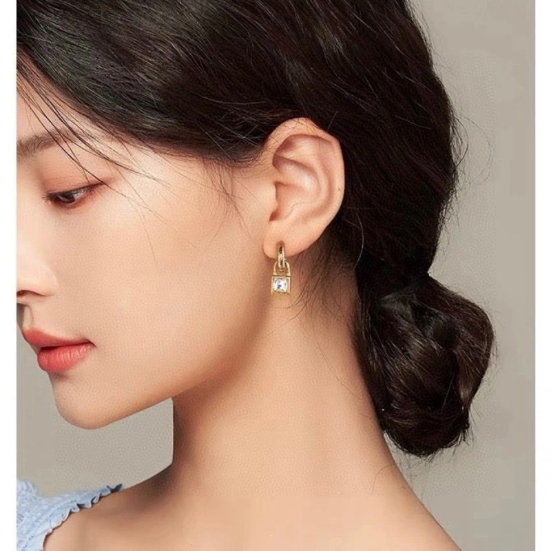 Celine Earrings Sporty 217992