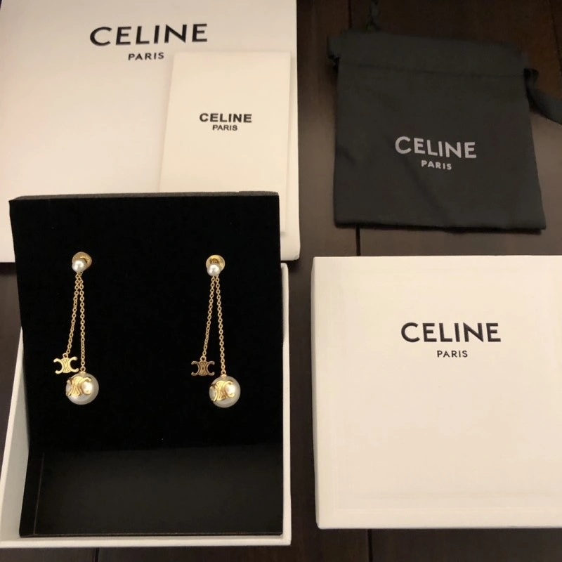 Celine Earrings Sleek 217935
