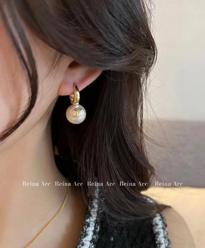 Celine Earrings Sophisticated 217905