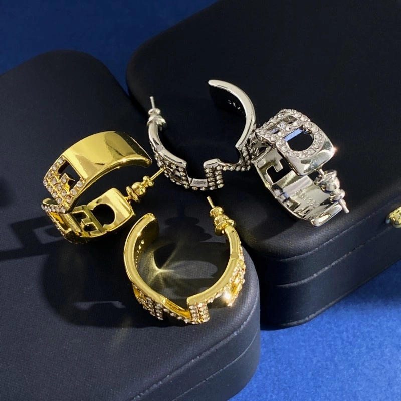 Celine Earrings Lightweight 217893