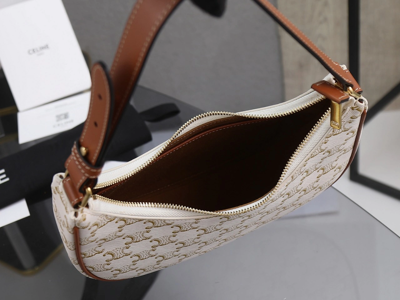 Sporty Celine Hobo Bags 78506