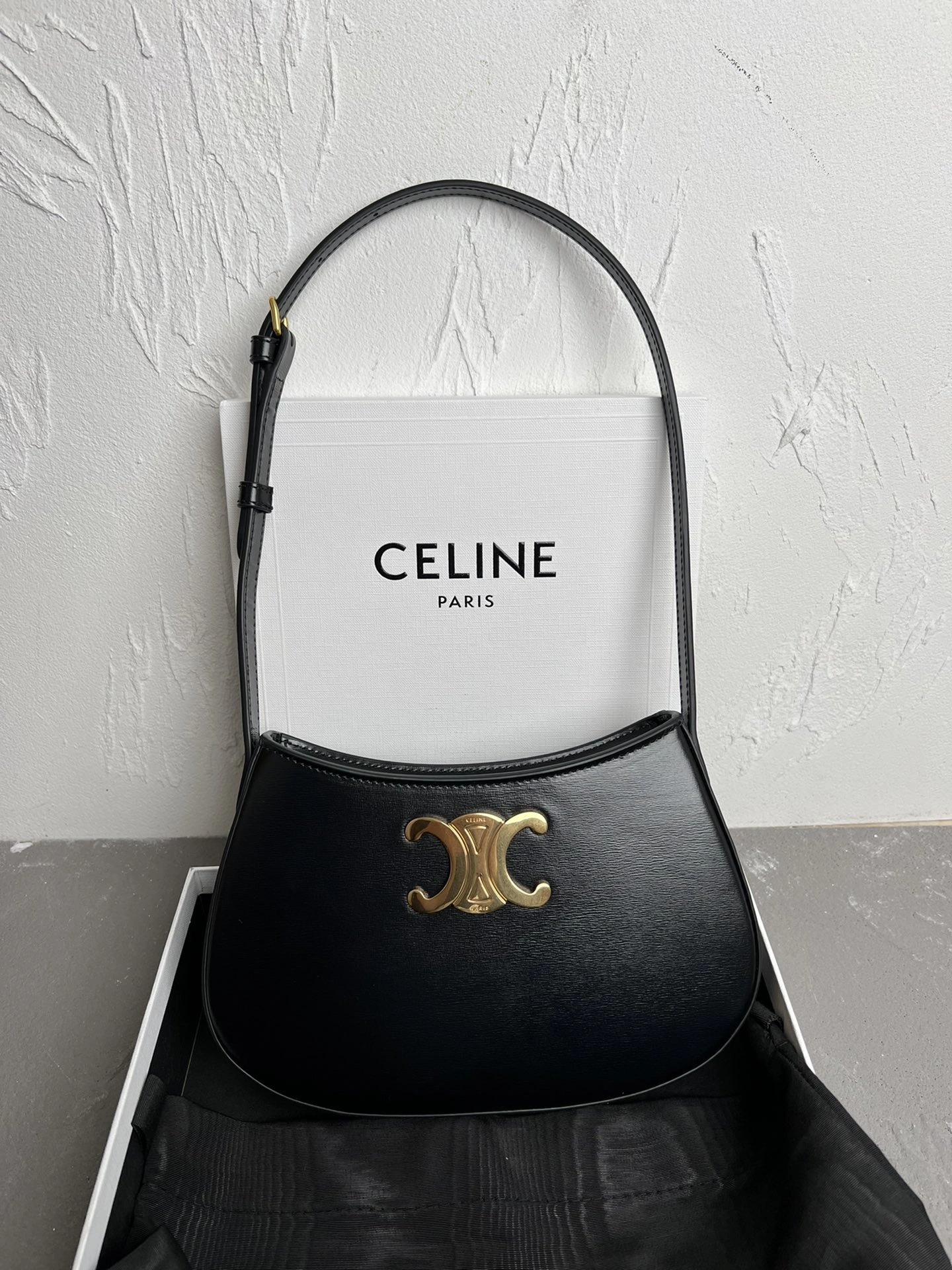 Celine Hobo Bags Classic 73694