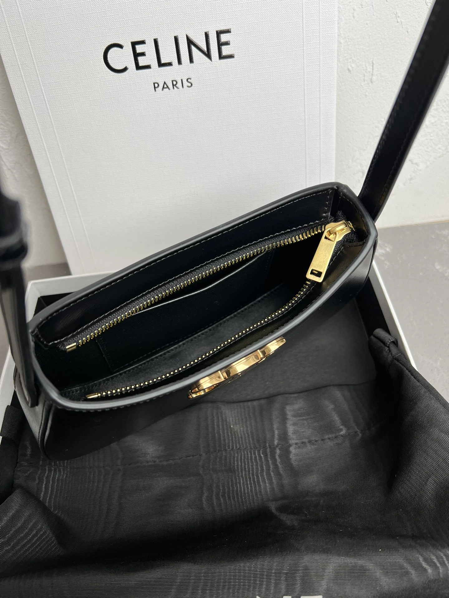 Celine Hobo Bags Classic 73694