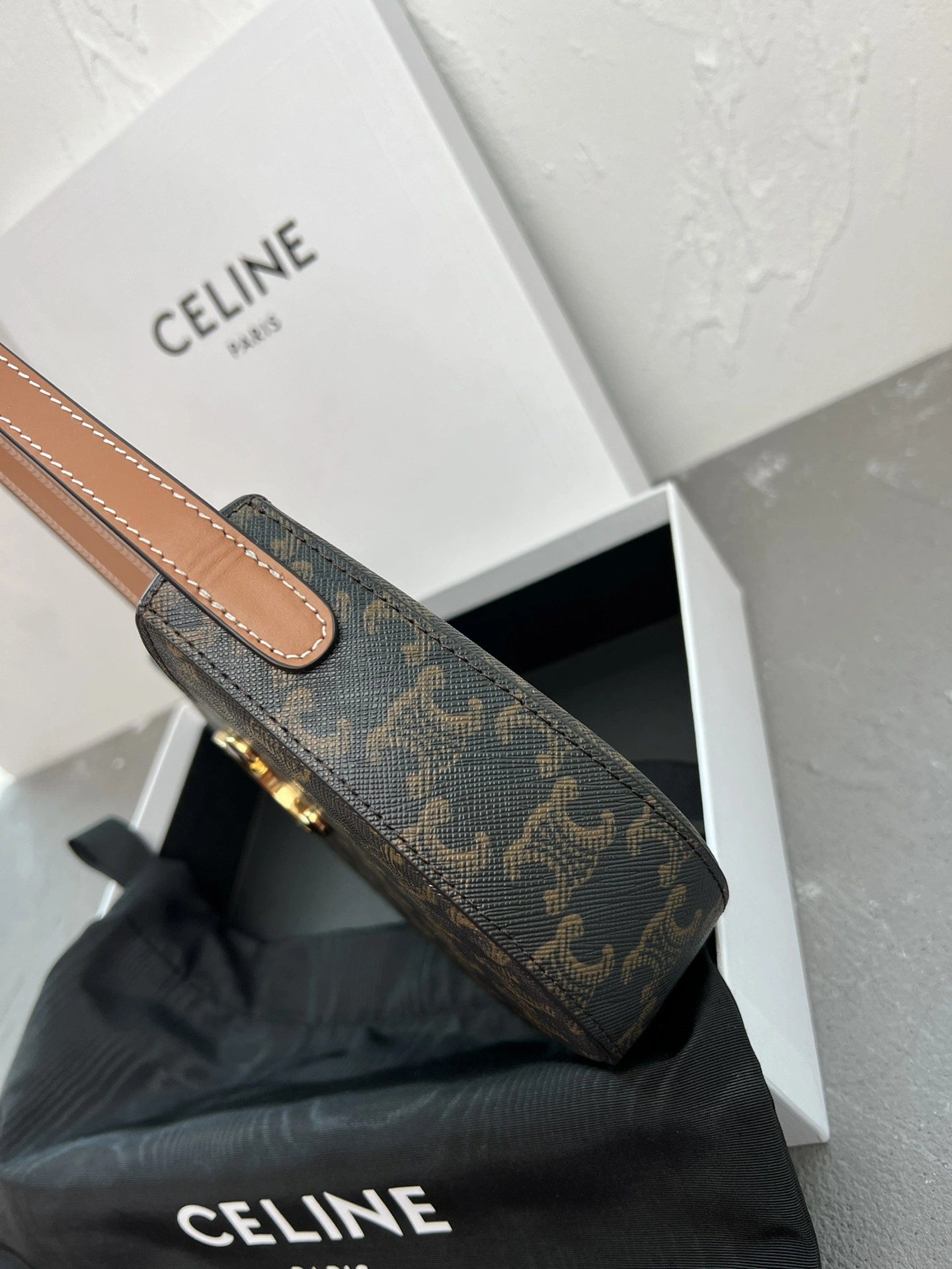 Celine Hobo Bags DailyWear 73732