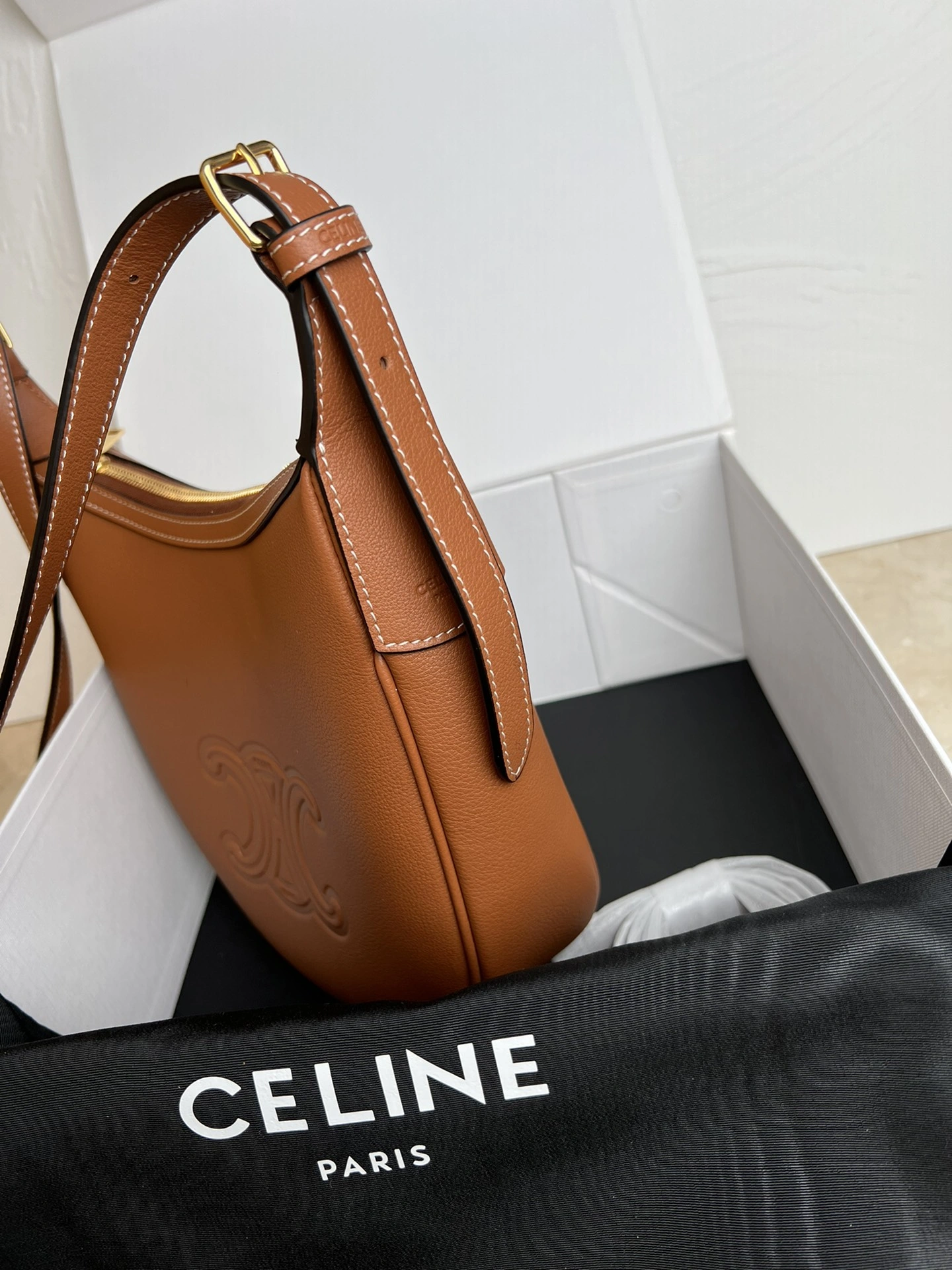 Celine Hobo Bags Durable 71821