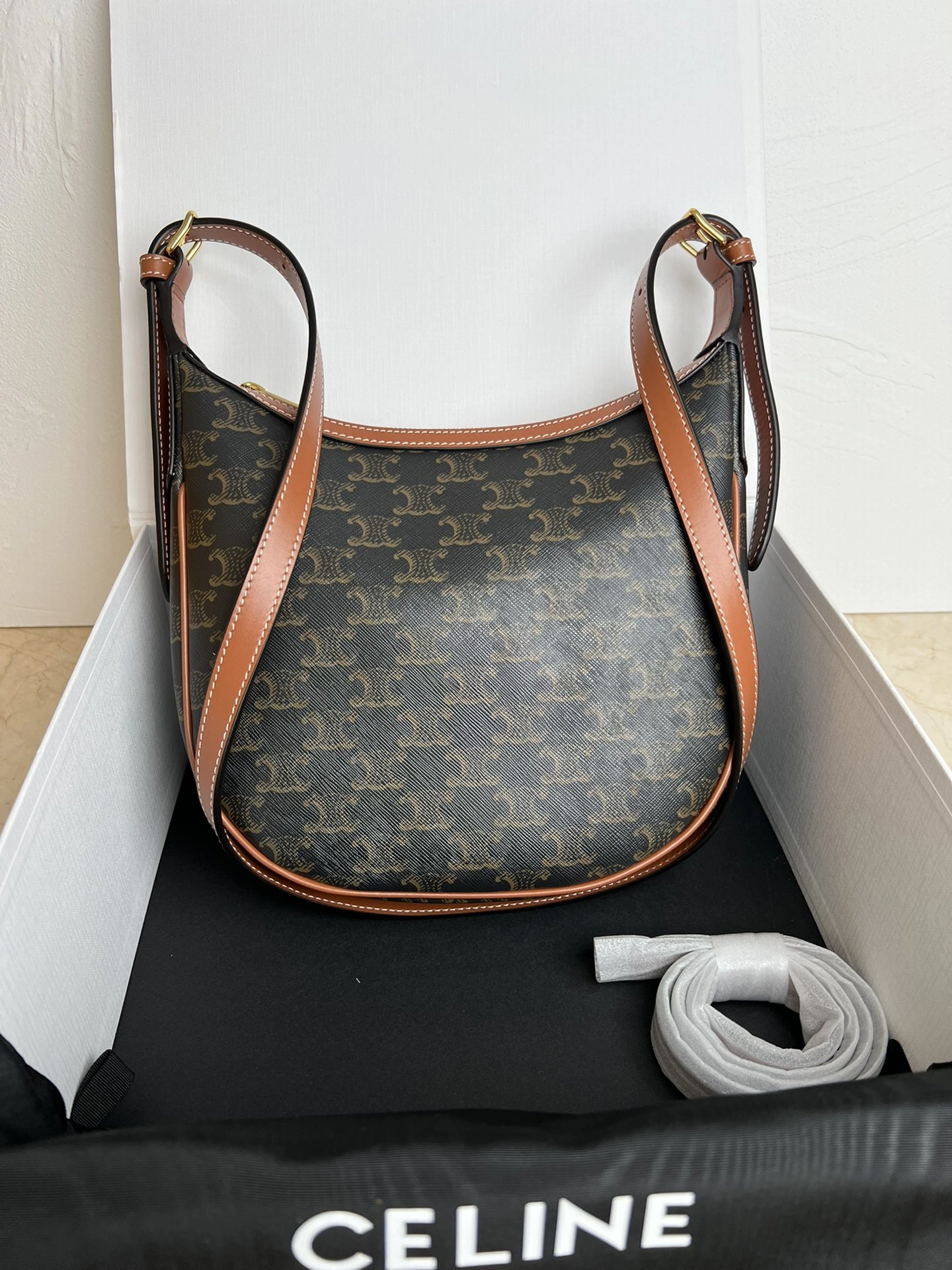 Attractive Celine Hobo Bags 71818