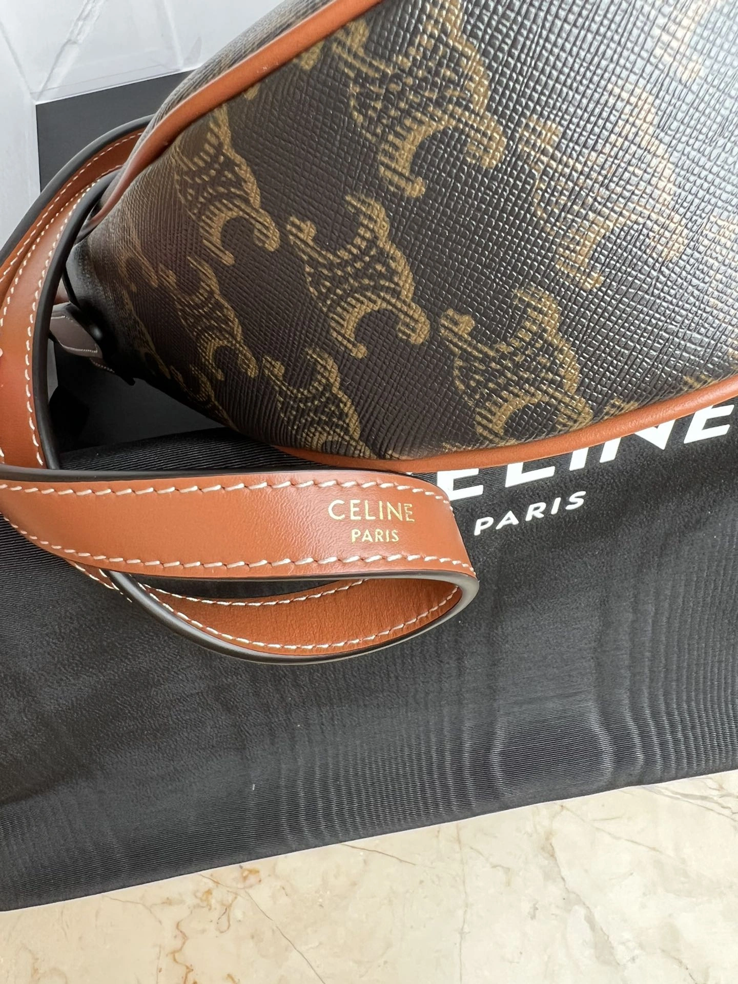 Attractive Celine Hobo Bags 71818