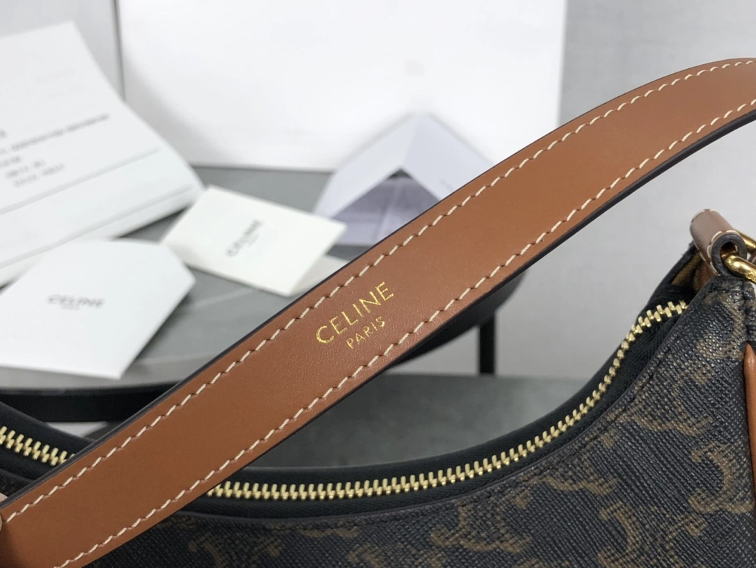 Celine Hobo Bags Popular 94635