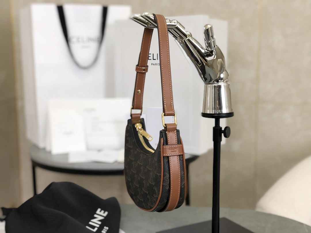 Comfortable Celine Hobo Bags 94637