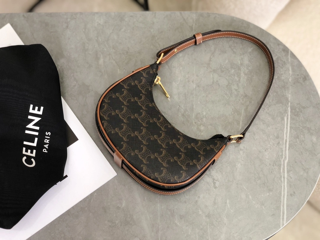 Comfortable Celine Hobo Bags 94637