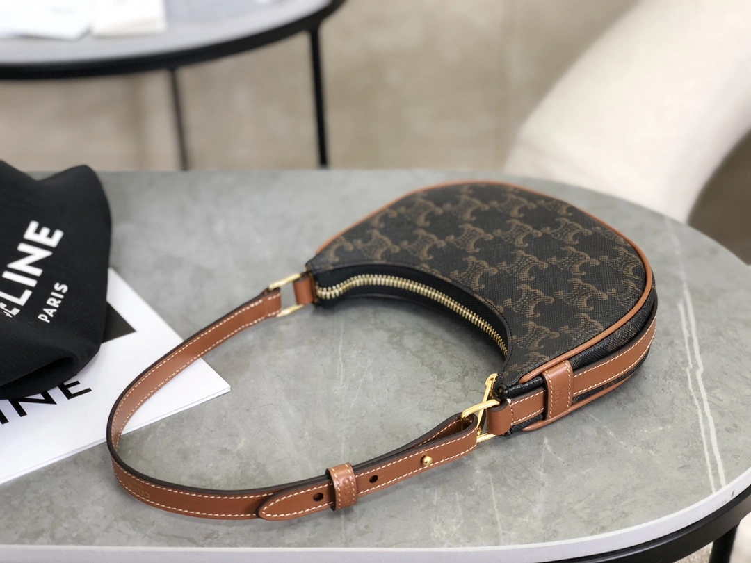 Comfortable Celine Hobo Bags 94637