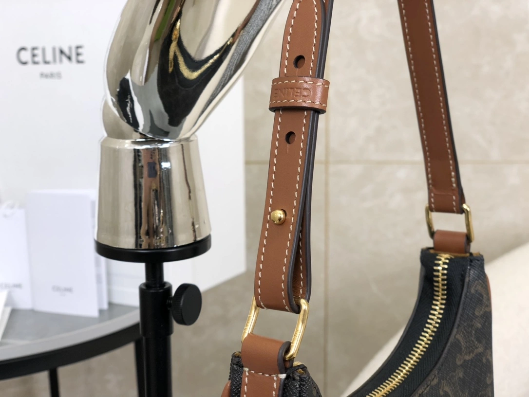 Comfortable Celine Hobo Bags 94637