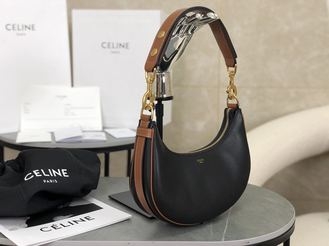 Effortless Celine Hobo Bags 94629