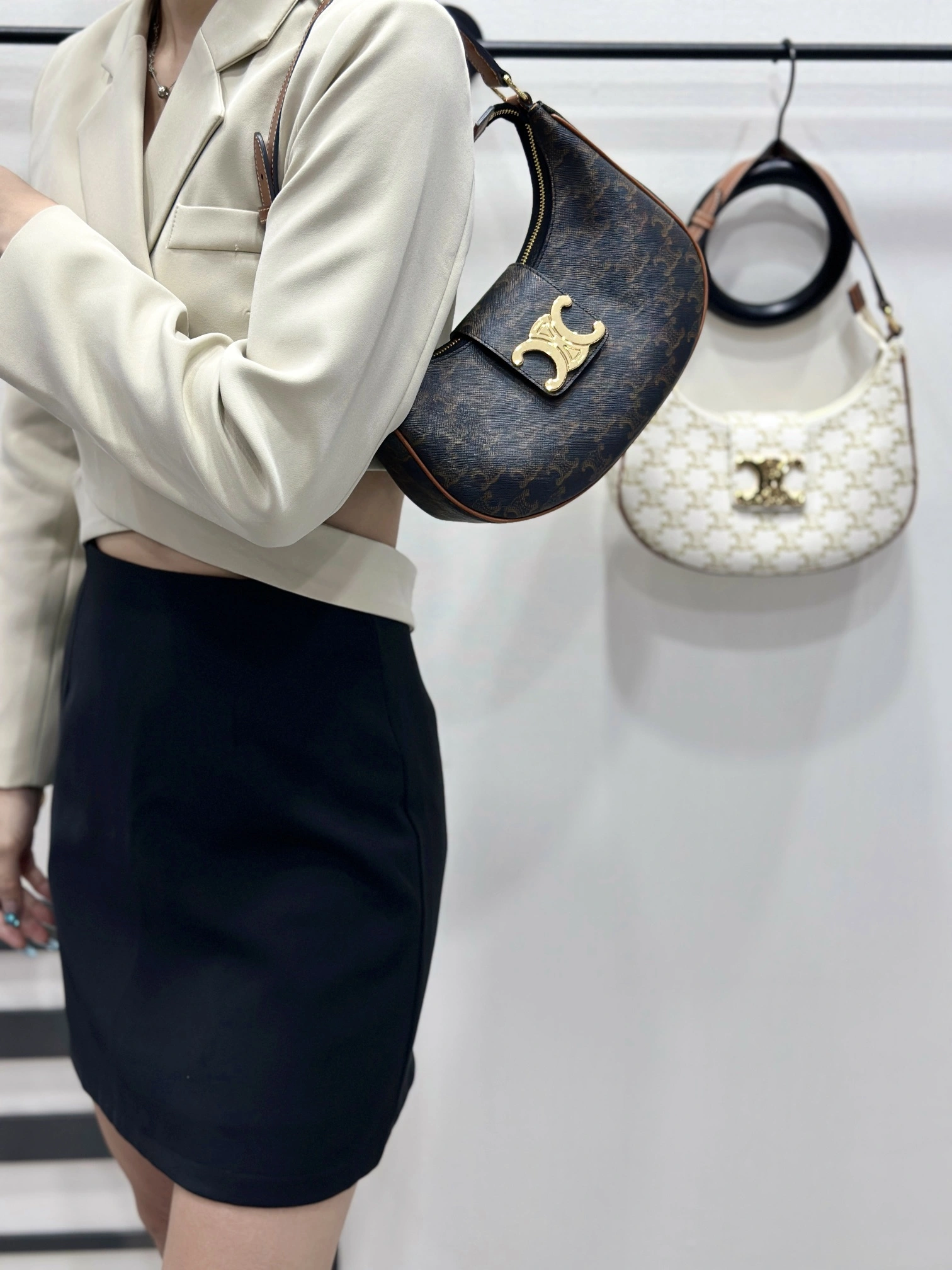 Celine Hobo Bags Youthful 94622