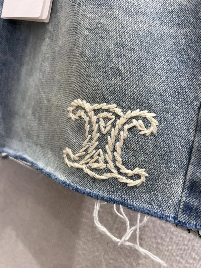 Efficient Celine Jeans 107239