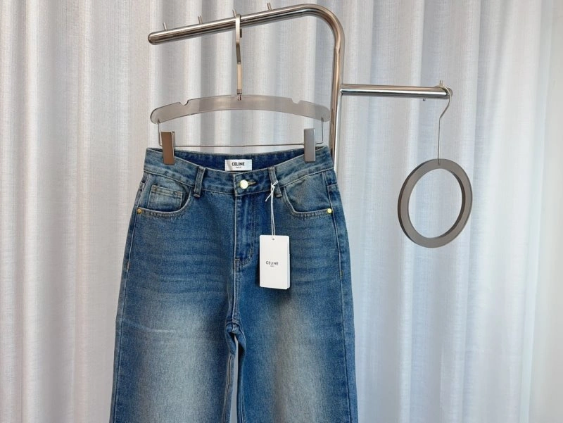 Lightweight Celine Jeans 107120