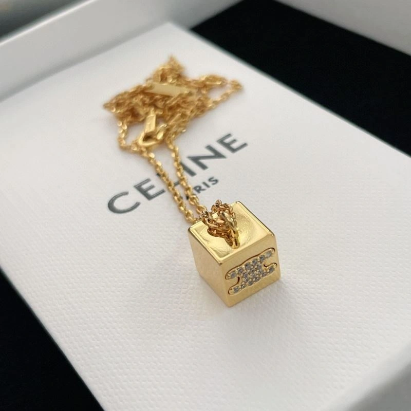 FreshLook Celine Necklaces 218656
