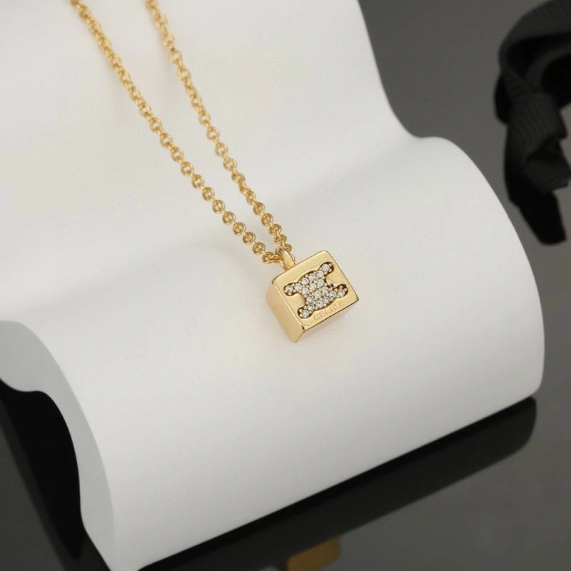 Celine Necklaces Affordable 218641