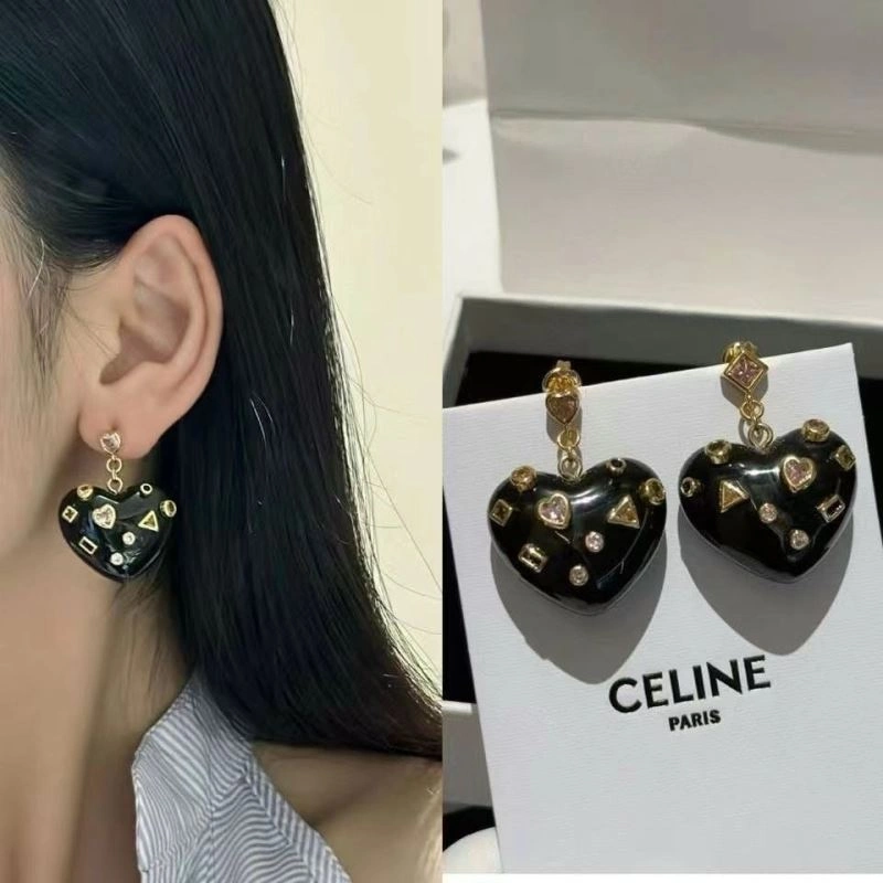 Snug Celine Necklaces 218531