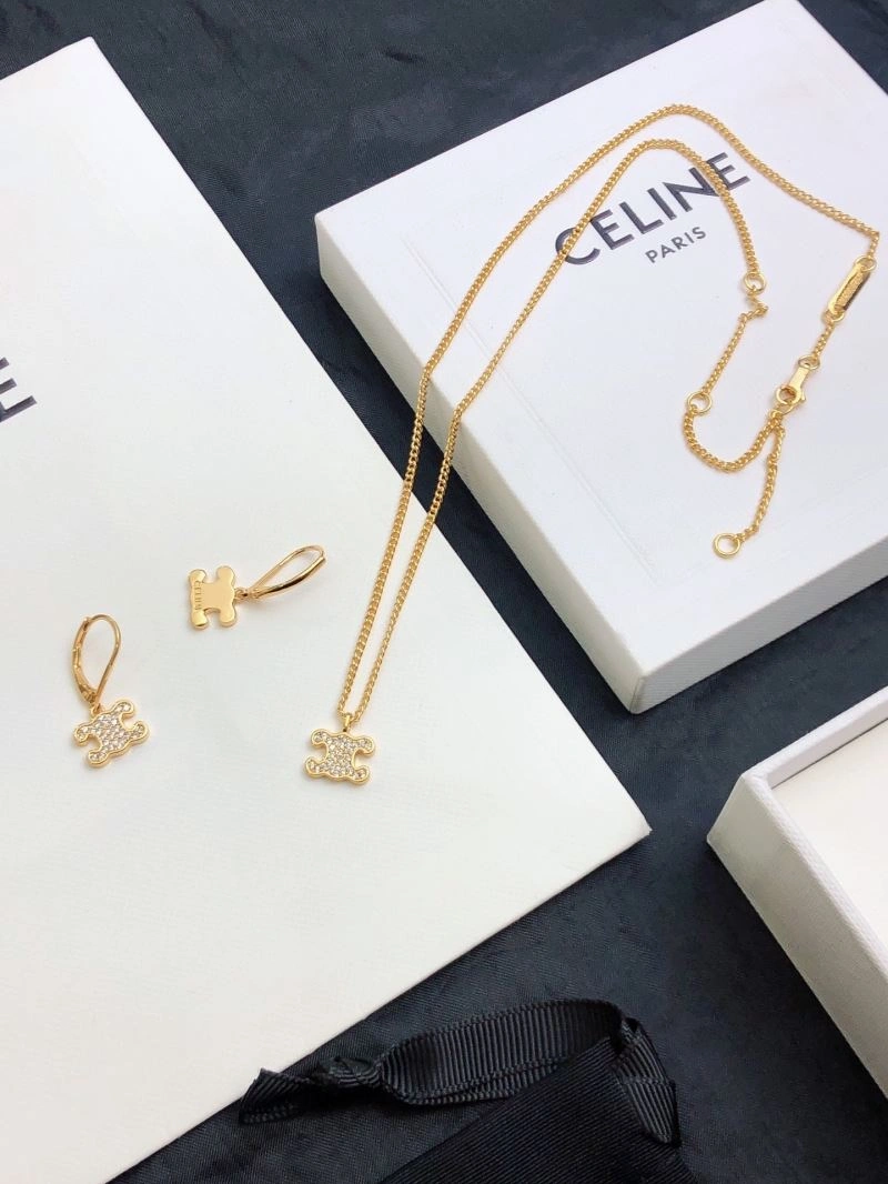 UrbanChic Celine Necklaces 218461