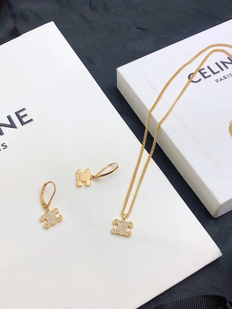 UrbanChic Celine Necklaces 218461