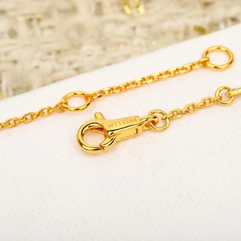 WaterResistant Celine Necklaces 218229