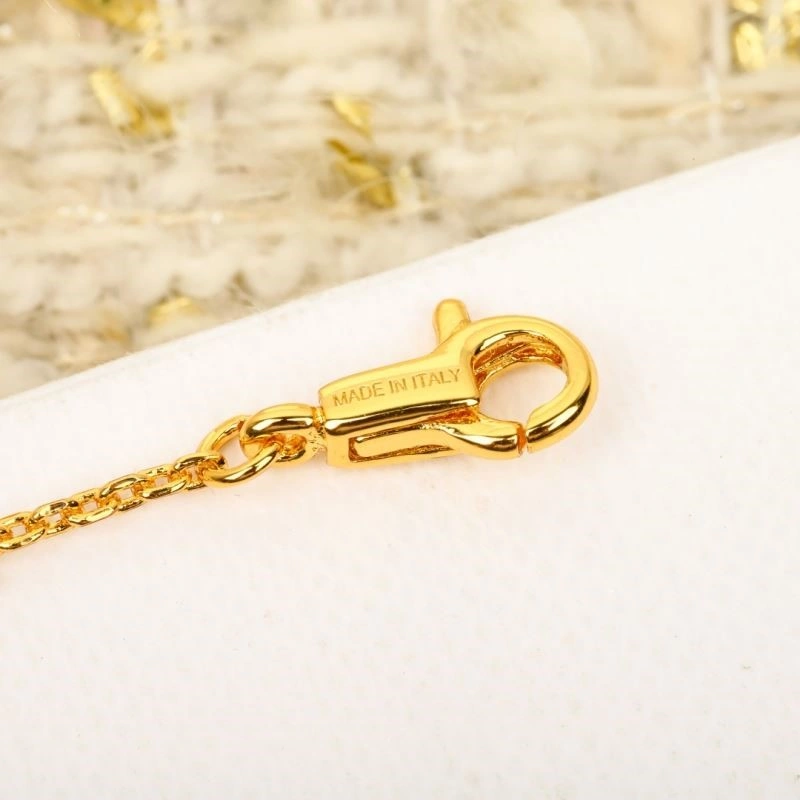 WaterResistant Celine Necklaces 218229