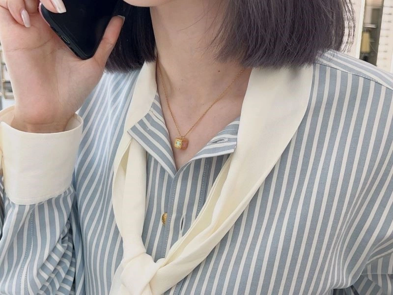Celine Necklaces Vibrant 218230