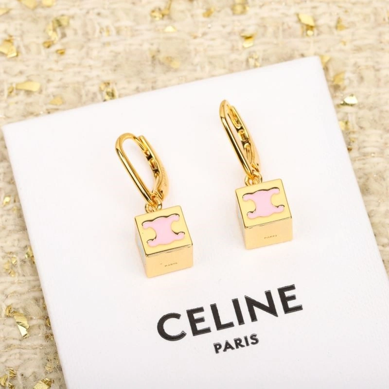 Cozy Celine Necklaces 218207