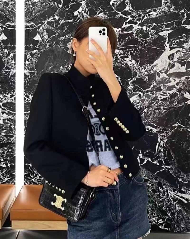 Cozy Celine Necklaces 218207